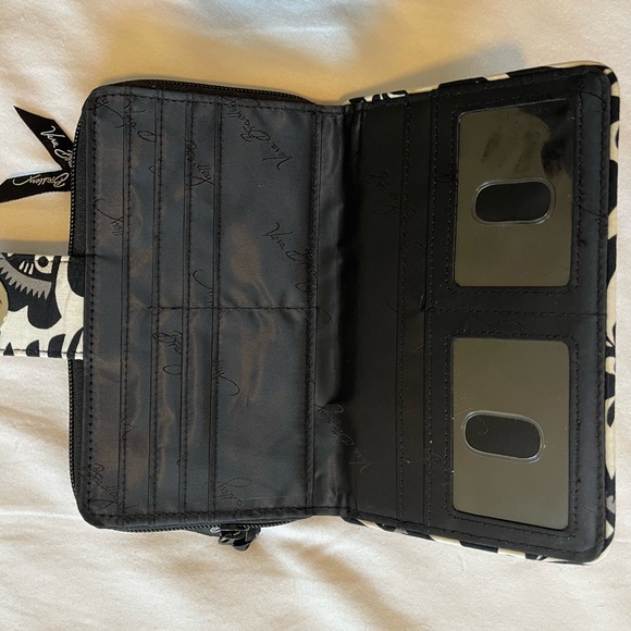 Vera Bradley wallet - Picture 2 of 4